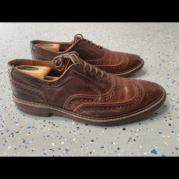Allen Edmonds “Mctavish” dress shoes. Good shape main image 6